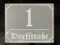 Hausnummer Straßenschild Emaille Neu Dorfstraße 1 Dresden - Strehlen Vorschau