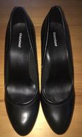 Pumps ~ HighHeels ~ schwarz ~ Größe 41 ~ neuwertig Bayern - Triftern Vorschau