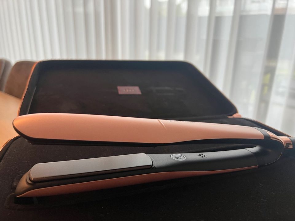 GHD Platinum+ Plus Glätteisen Styler Rose Gold Föhn Limited in Pulheim