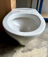 Wand-WC / Toilette / Toilettenschüssel / Keramik weiß / Bau Baden-Württemberg - Rottenburg am Neckar Vorschau