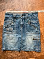 Vintage Minirock Jeansrock Old Navy USA Gr.36/38 Nieten Niedersachsen - Barendorf Vorschau