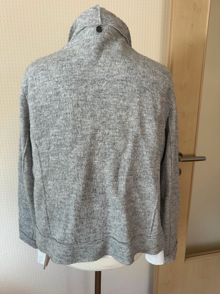 Bouclé Jacke Wolljacke Schalkragen grau Gr. 48/50 Tchibo TCM in Gießen