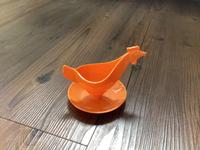 DDR Eierbecher Huhn Orange *NEU* Sachsen - Ehrenfriedersdorf Vorschau
