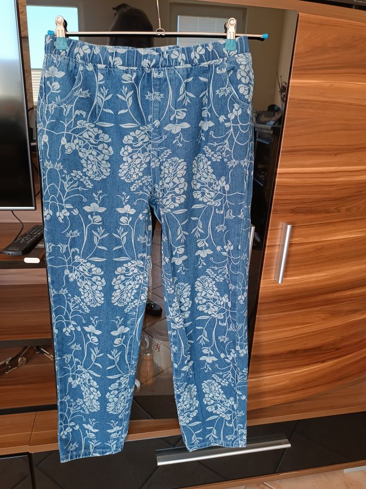 Frauen Mädchen Jeans 164 13-14 Shein Baumwolle 85% blau Blumen in Cottbus