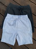 H&M divided zwei Sweatshorts in S (176) Berlin - Spandau Vorschau