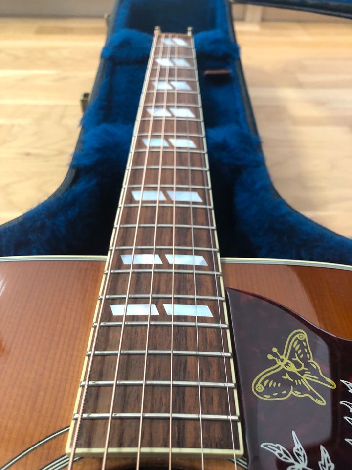Gibson Hummingbird Standard HCS in München