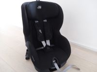 Römer Britax Trifix 2 i-Size  Cosmos Black Schwarz Kindersitz Aut Schleswig-Holstein - Großhansdorf Vorschau