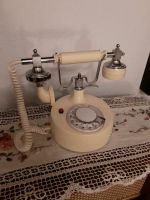 Schönes altes russisches Telefon(funktionsfähig)antik,Vintage Berlin - Lichtenberg Vorschau