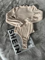 SHEIN warmer Langarm Body Pulli Pullover Gr XS beige NEU Hessen - Wehretal Vorschau