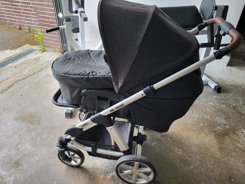 Kinderwagen von ABC Design in Angelburg