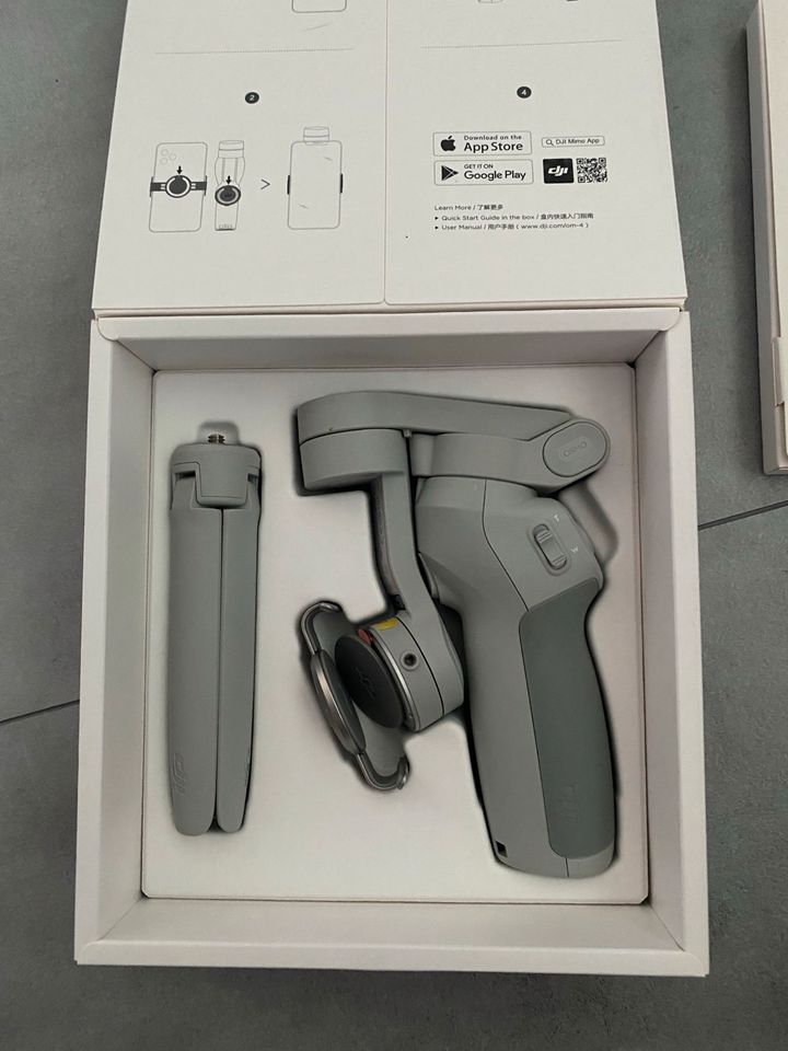 Dji OM 4 – 3-Axis Smartphone Gimbal in Köln