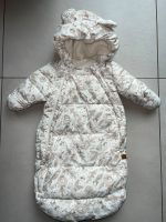 H&M Winteranzug/-sack Kinderwagen Baby Gr. 50/56 schön warm weiß Frankfurt am Main - Harheim Vorschau