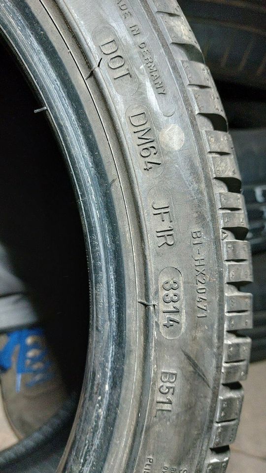 2 gut gebrauchte Dunlop SP Winter Sport 3D 215/40R17 Dot: 14 in Pickließem