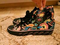 Tamaris Sneakers schwarz bunt Gr. 41 Hessen - Linden Vorschau