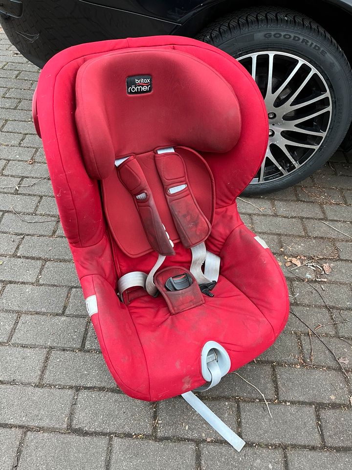 Britax Römer King Auto Kindersitz - Kinder 9-18kg in Neu Ulm