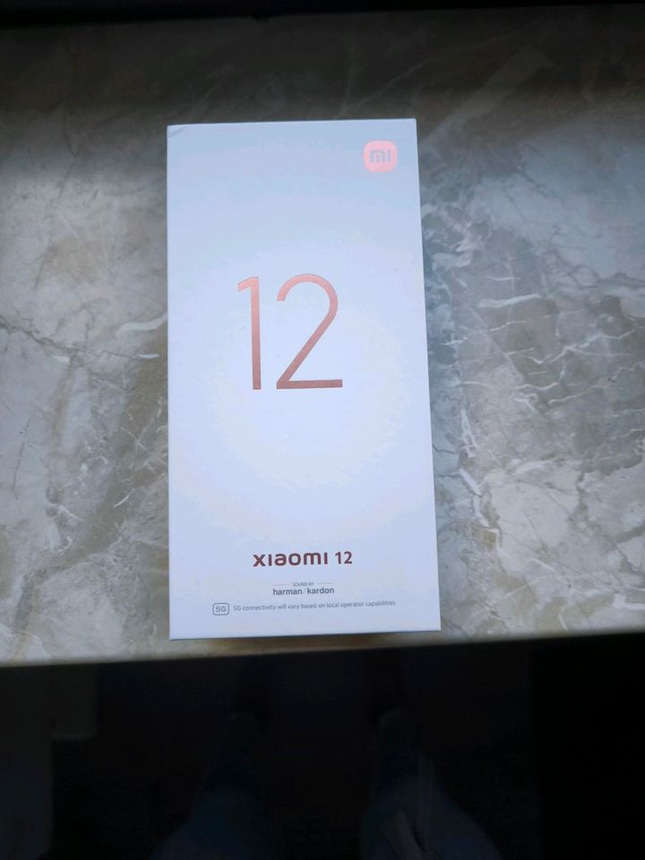 Xiaomi 12 inkl Rechnung und OVP in Burbach