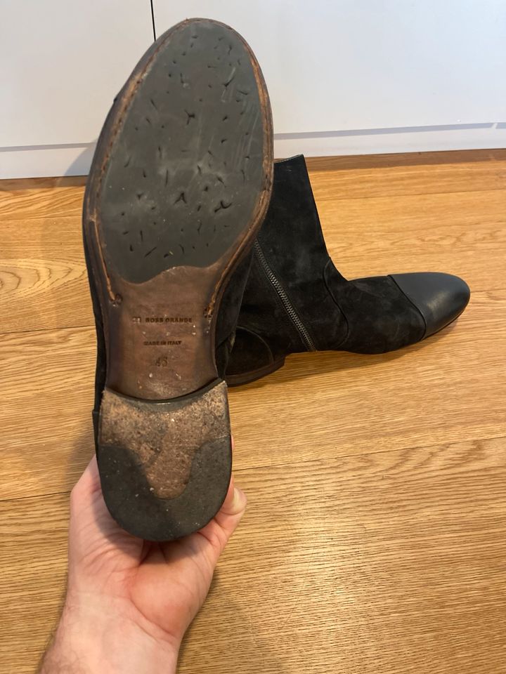 Boss Stiefeletten schwarz 45/29,5cm Leder in Düsseldorf