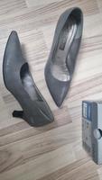 Gabor Pumps grau 38,5 Lack Nordrhein-Westfalen - Bad Driburg Vorschau