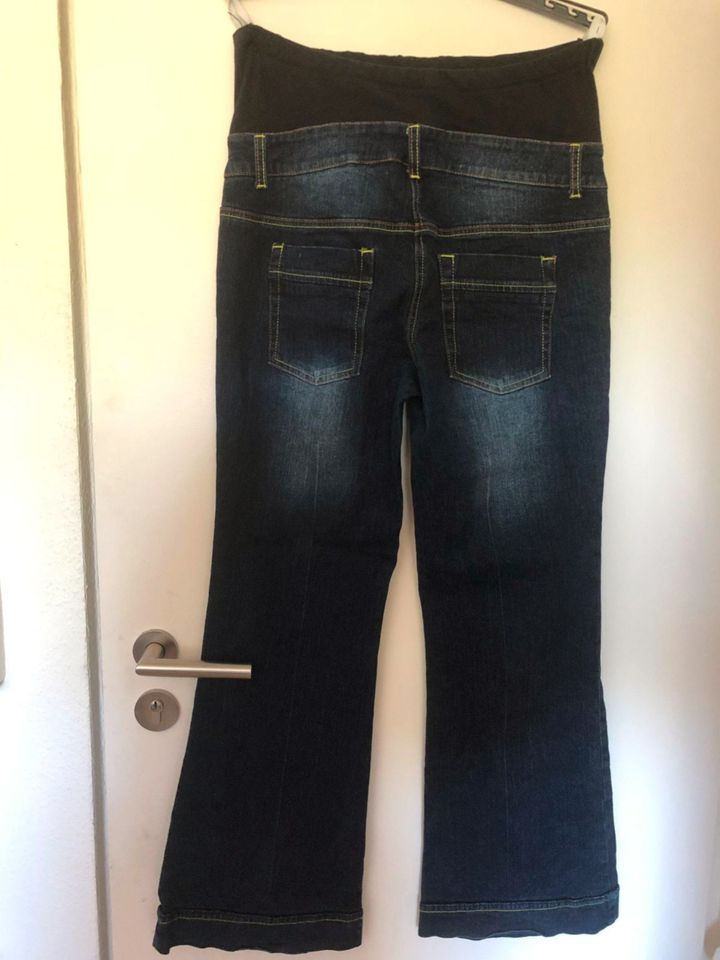 Umstandshose Jeans Schwangerschaftshose von bpc Gr.40 in Marburg