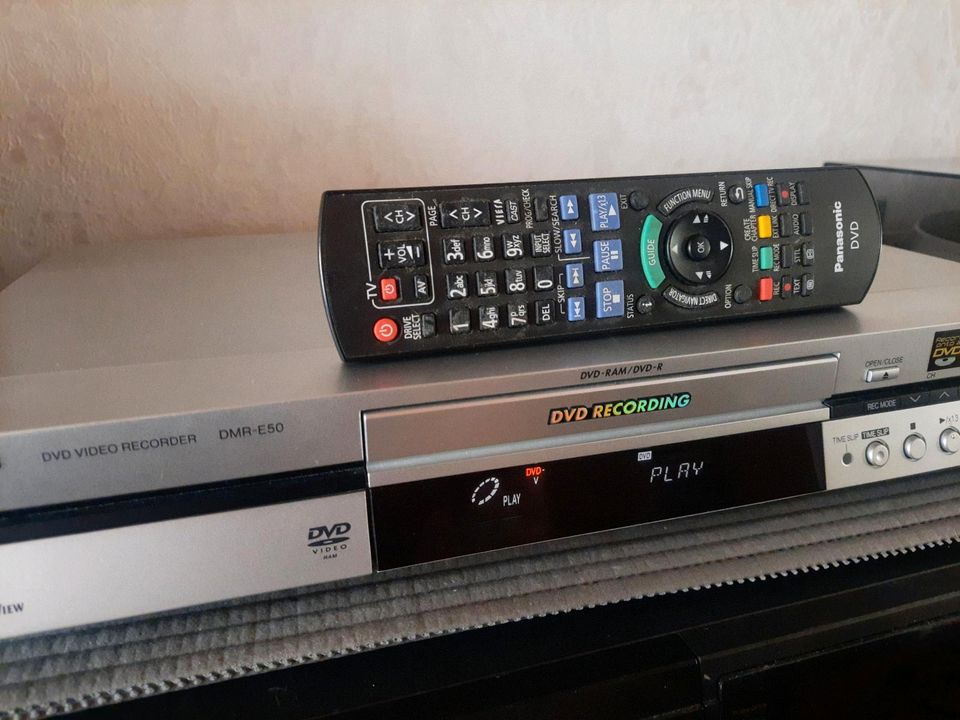 CD DVD HDD Spieler-Recorder Panasonic DMR-E50 in Karlsruhe