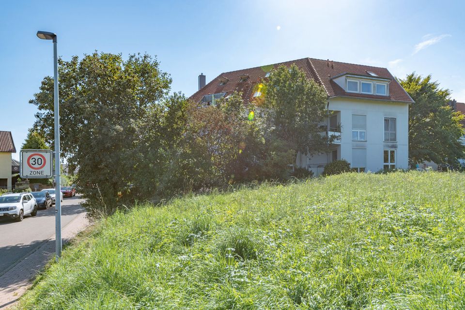 Moderne 3-Zimmer-Maisonette-Eigentumswohnung mit Sonnenbalkon in Gäufelden