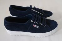 Dunkelblaue UNISEX Sneaker Sportschuhe SUPERGA Gr. 43 NEU München - Thalk.Obersendl.-Forsten-Fürstenr.-Solln Vorschau