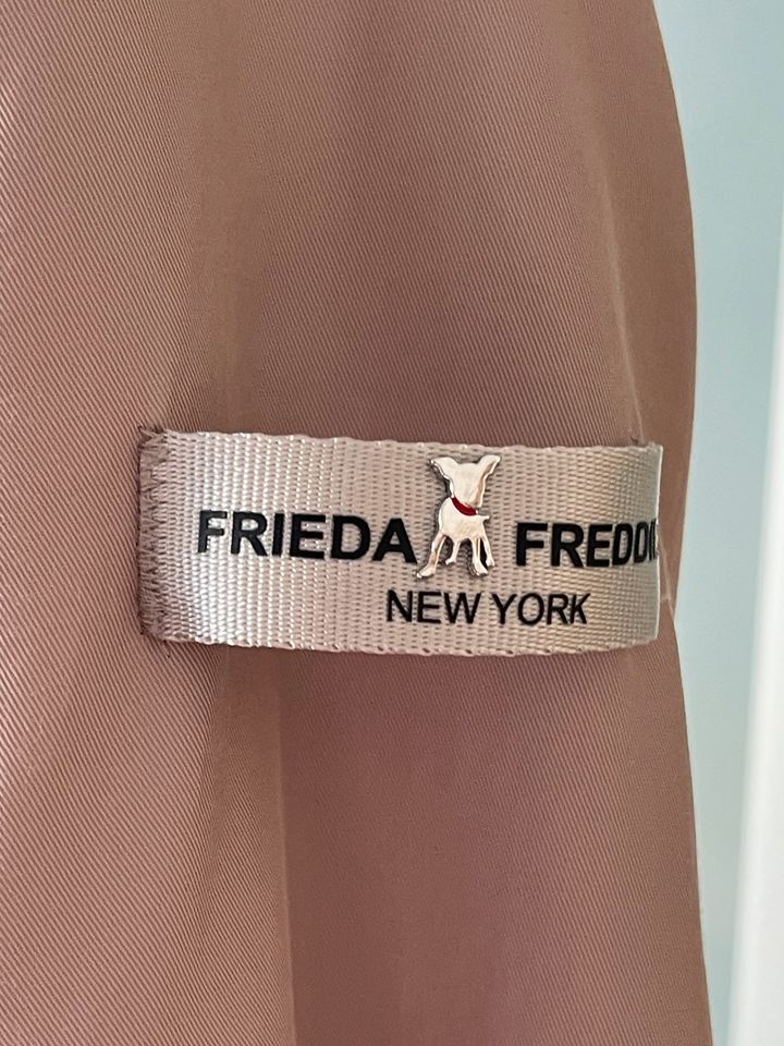 Frieda & Freddies • Trenchcoat • Mantel • Gr 40 • beige • wie neu in Bremen