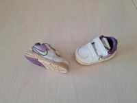 Nike Turnschuhe gr. 21 Niedersachsen - Gifhorn Vorschau