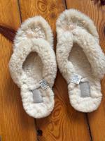 UGG Flip Flops, beige, Fell Gr. 40 Berlin - Charlottenburg Vorschau
