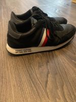 Tommy Hilfiger Sneakers Schuhe Gr.41 Schleswig-Holstein - Norderstedt Vorschau