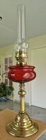 Antike viktorianische Petroleumlampe Tischlampe rotes Glas Nordrhein-Westfalen - Emmerich am Rhein Vorschau