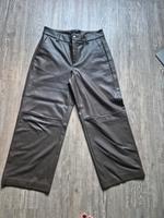 MAC Kunstleder Hose dunkelbraun Gr 34 Hessen - Michelstadt Vorschau