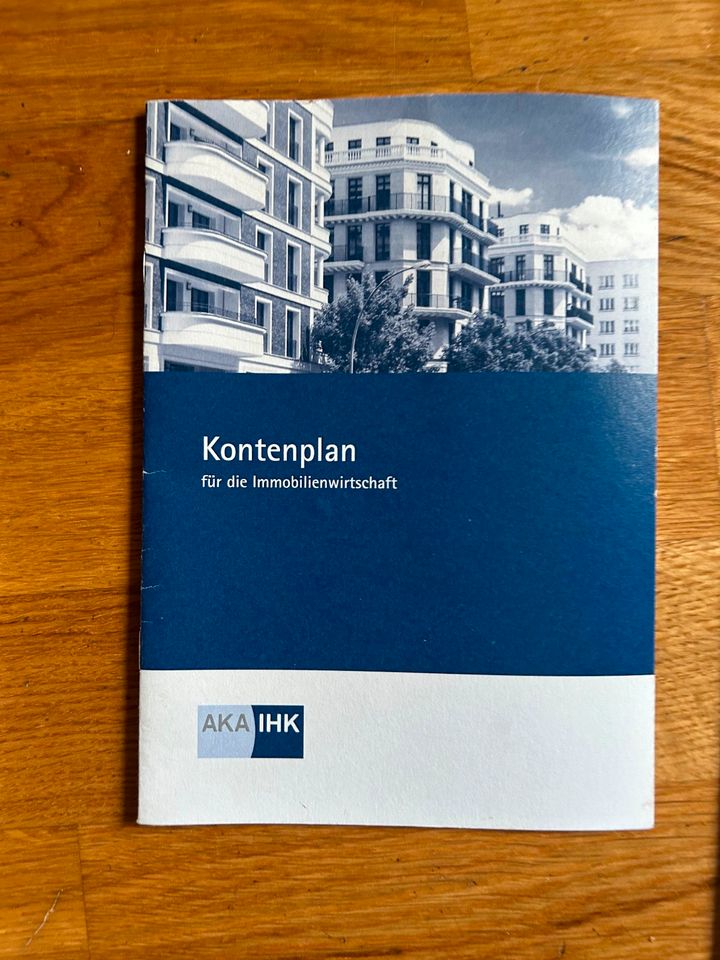 Immobilienkaufmann IHK Erfolgspacket U-Form Verlag alle Literatur in Bonn