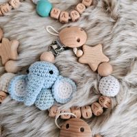 Schnuller Kette mit Baby Name personalisiert NEU Holz Handarbeit Hessen - Darmstadt Vorschau