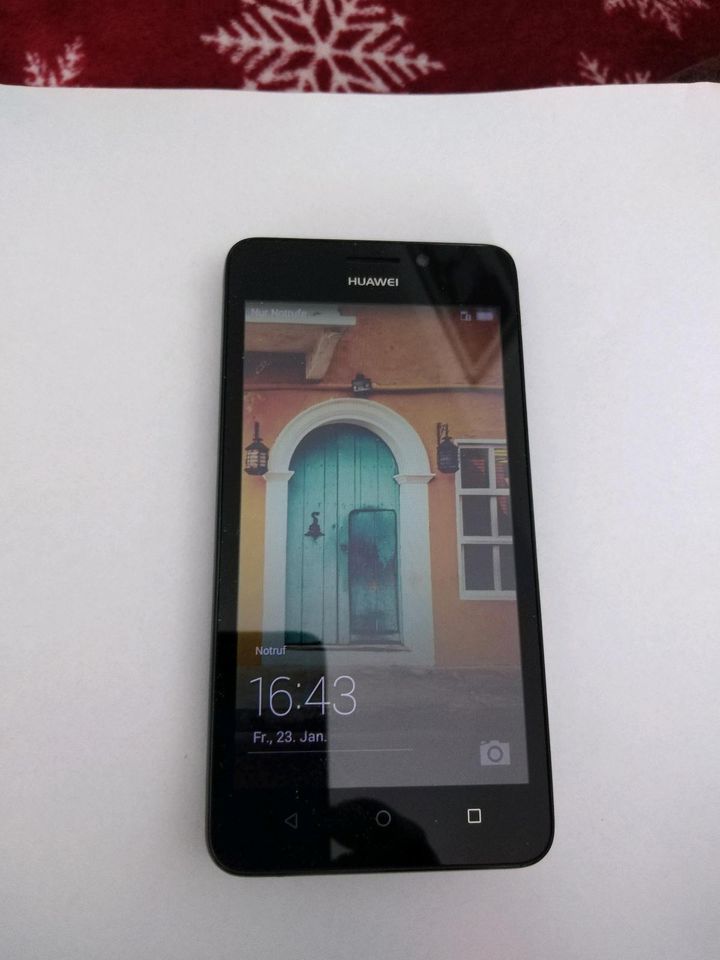 Huawei Handy Y 635 - L21 - 2 mit lardenkabe Ohne Simlock in Berlin