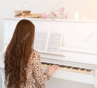 Suche Klavierlehrer - kein online Kurs Sachsen-Anhalt - Farnstädt Vorschau