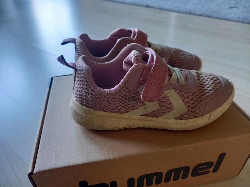 Sneaker/ Turnschuhe von Hummel in Kiel