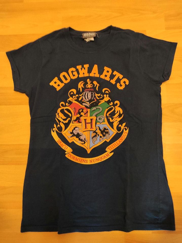 Original Hogwarts Shirt in München