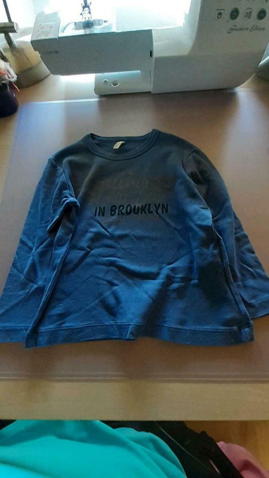 12 Bekleidungspaket Gr. 80 Jungen Shirt Hemden Sweatjacke MARKEN in Wachtendonk