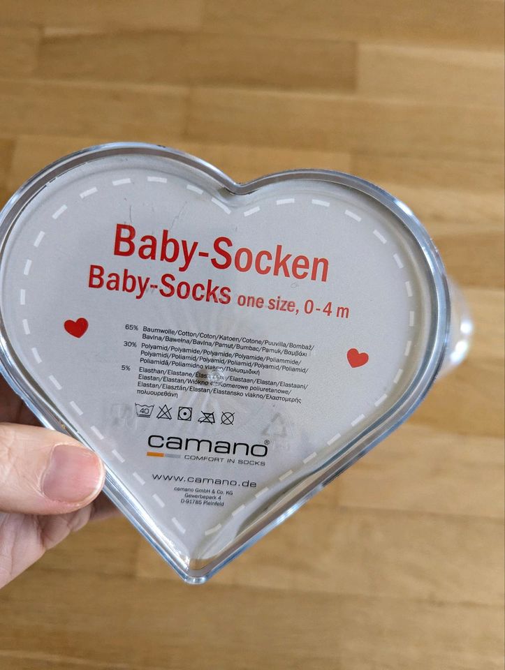 Babysocken I Love Mum Dad Geschenkbox NEU in Hamburg