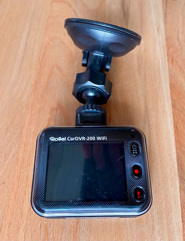 Dashcam Rollei CarDVR-200 WiFi in Ilsfeld