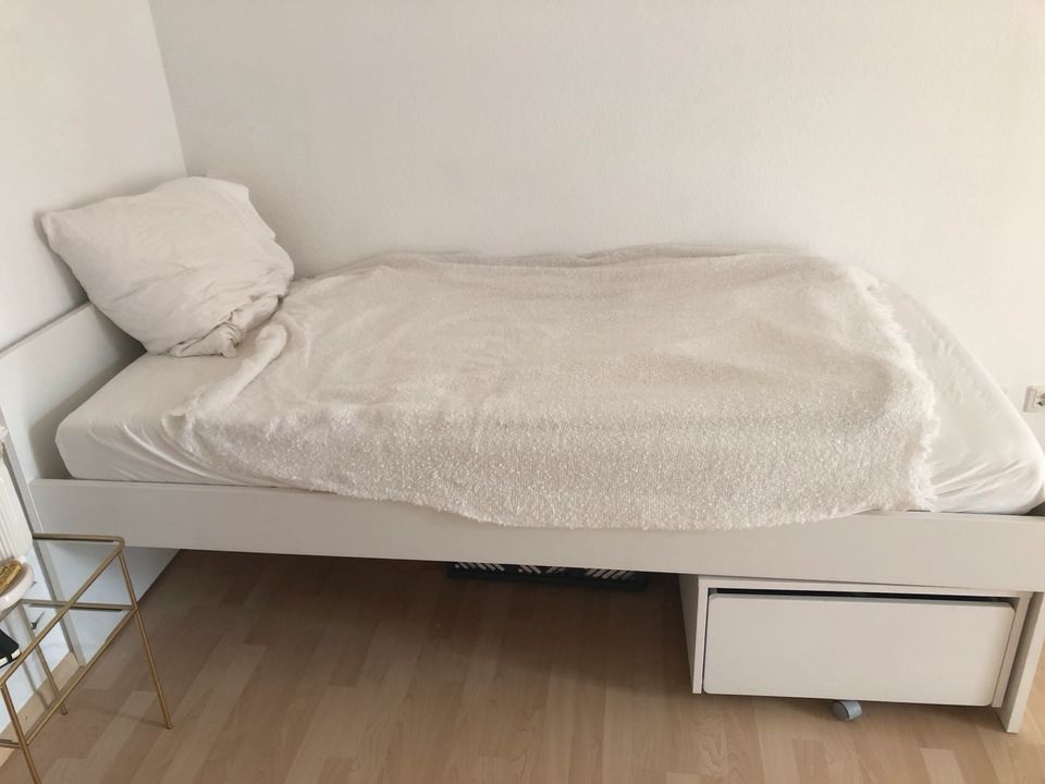 Ikea Sklät Bettgestell und Bettkasten in München