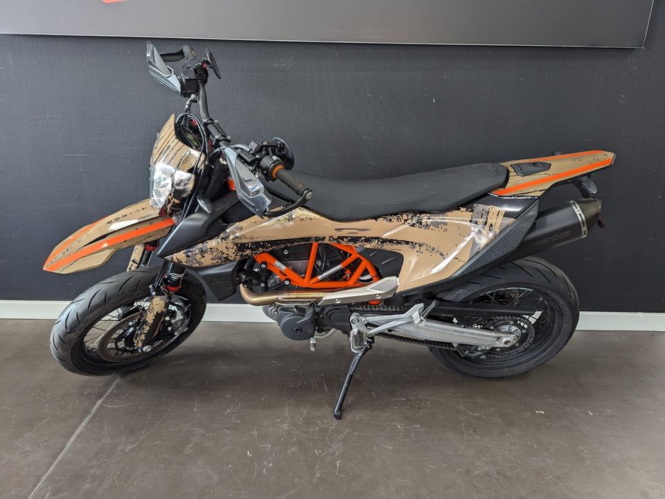 KTM 690 SMC R erst 2919Km Remus-Auspuff in Neukirchen-Vluyn