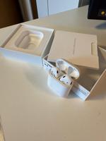AirPods 1. Generation – defekt / Akku entladen / Akkuproblem OVP Schleswig-Holstein - Ellerau  Vorschau