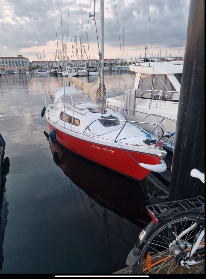 Segelboot Boot Familien 4 Schlafplätze sofort einsatzbereit in Lüneburg