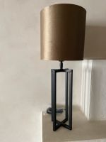 Tischlampe Colmore Lampenfuß schwarz Metall NEU Nordrhein-Westfalen - Kierspe Vorschau