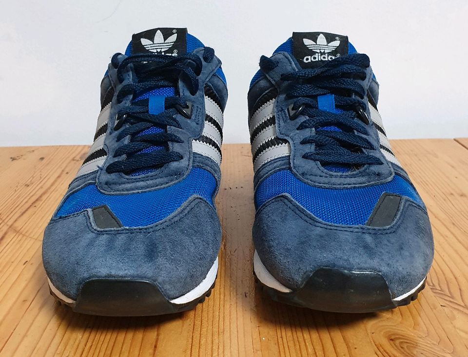 Adidas Retro Sneaker, Gr. 43,5, blau, Top-Zustand in Berlin
