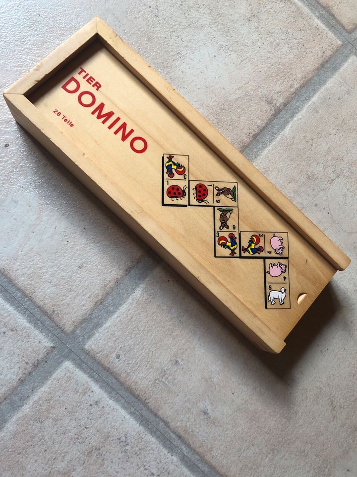 Spielzeug Tier Domino in Duisburg