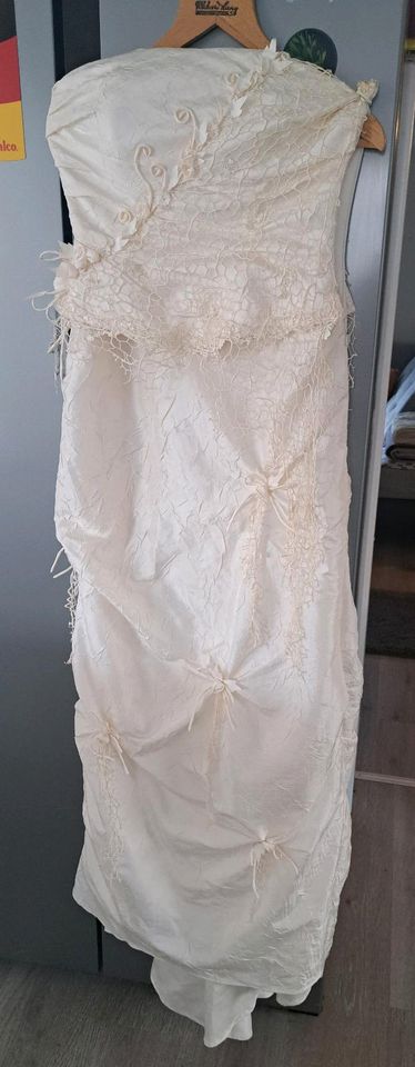 Brautkleid gr 34/36 in Bisingen