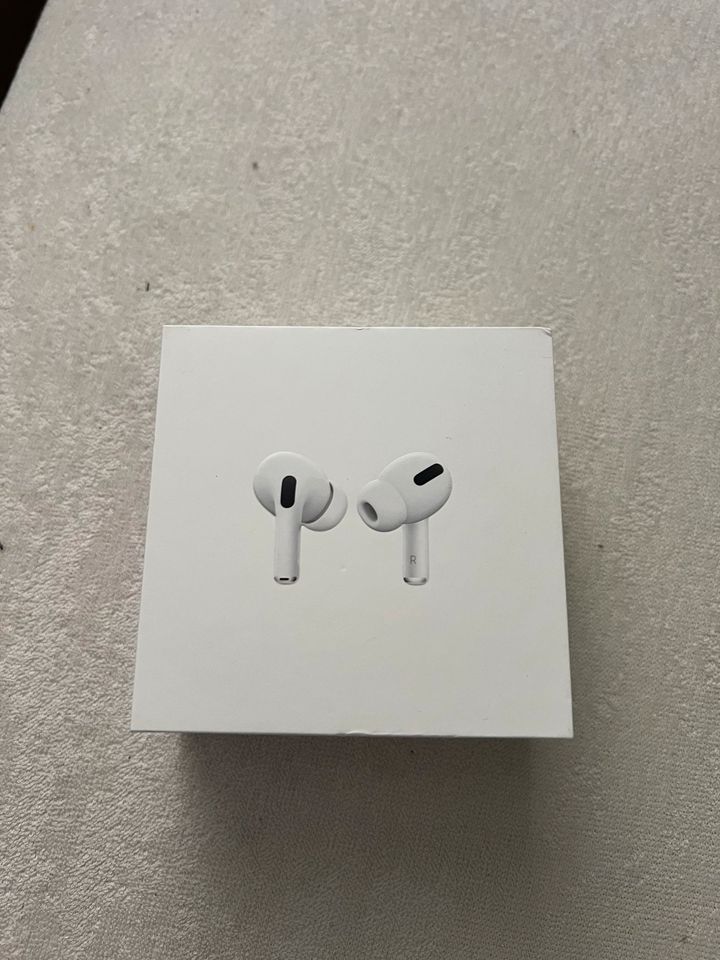 Original Apple Airpods Pro 1. Generation in Reutlingen